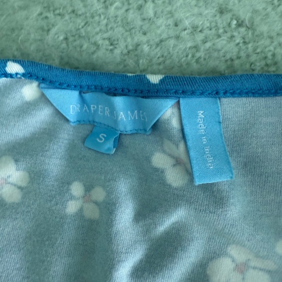 Draper James Faith Dress in Ditsy Daisy - Blue Aster Size Small - Picture 8 of 10